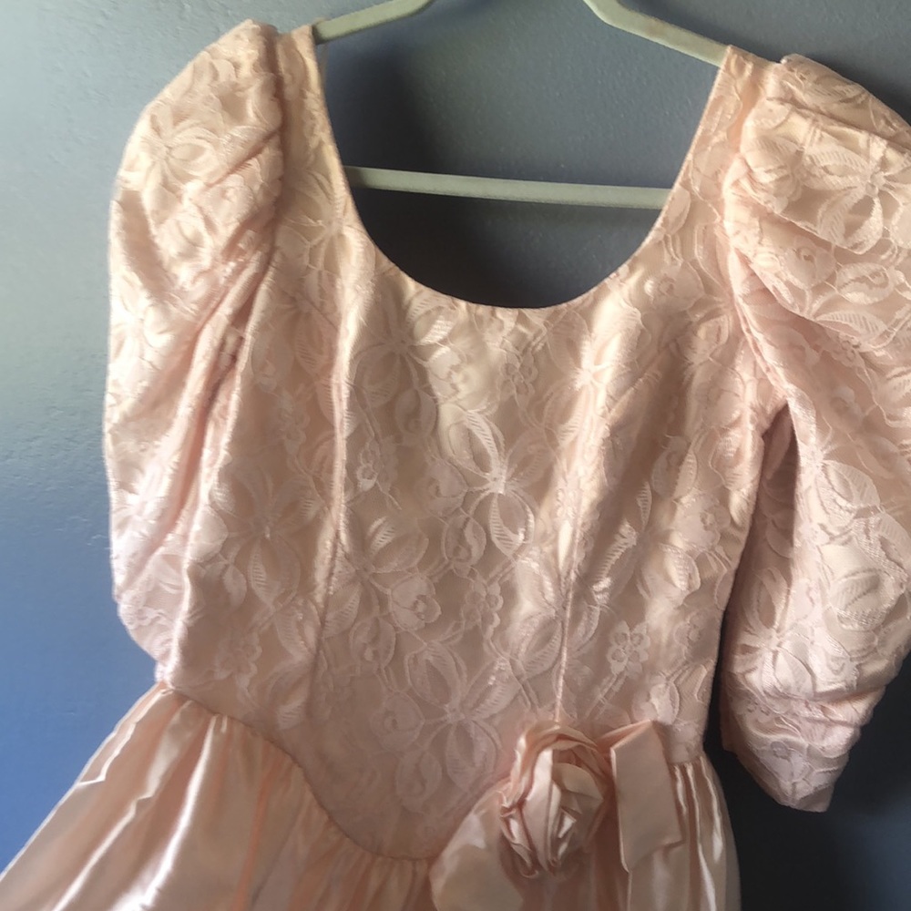 Vintage 80’s pink, lace and satin dress - Picture 7 of 8